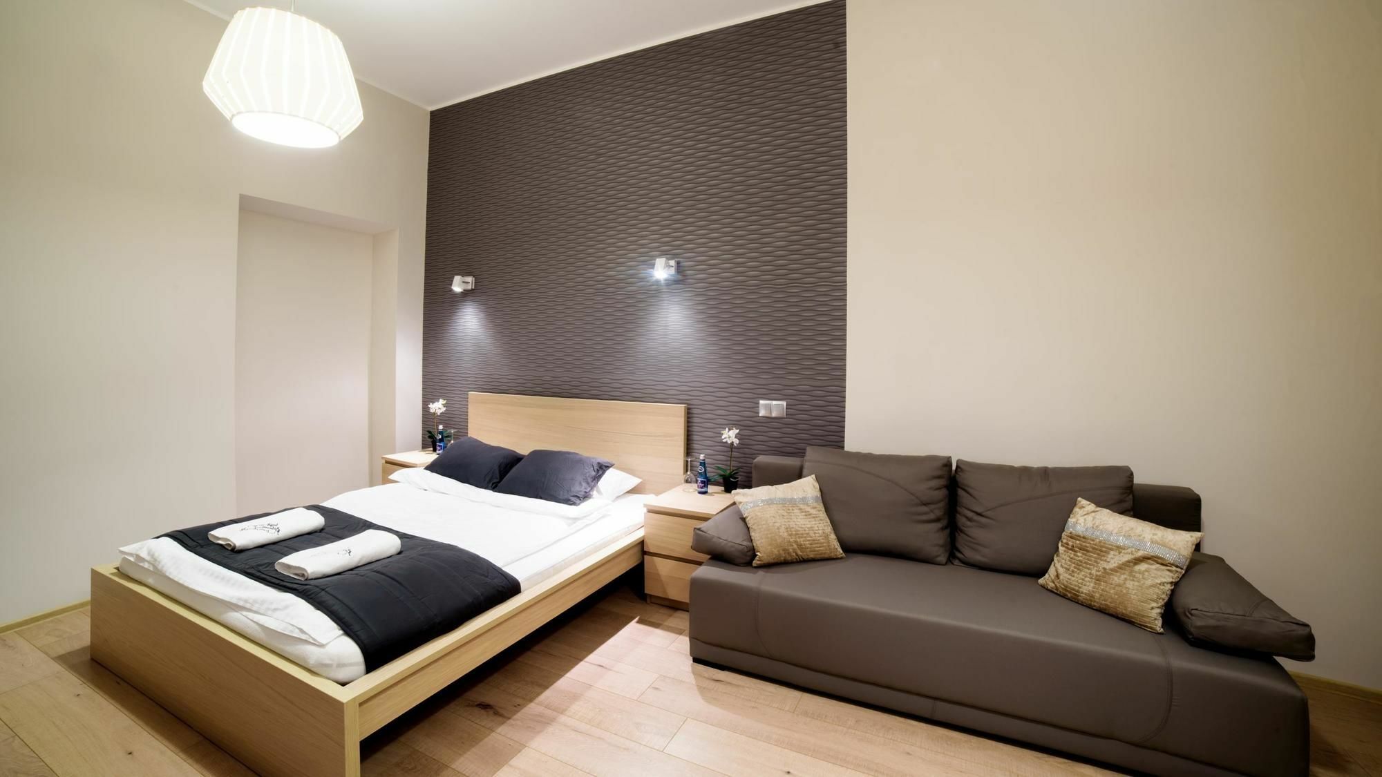 Cracow Rent * Krakau